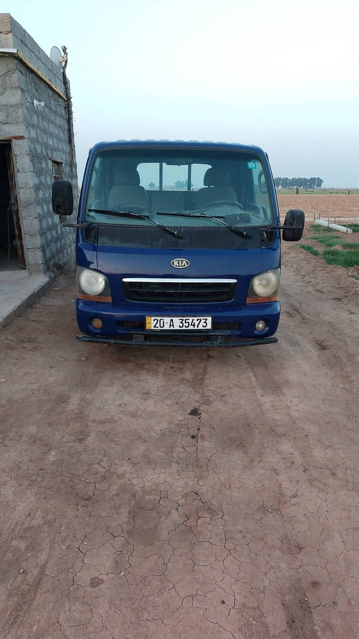 السلام عليكم سياره بنكو ام عيون 2001 رقم ديالى سياره باسمي سنويه الى 26 محرك 3000 السعر72 الاستفسار***********%***********
