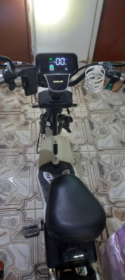 سلام وعليكم للبيع بايسكل شحن 
موديل 2025 نضيف كهربائية كله شغال 
سعره 350 وشراي يجي خاص ويدلل
بعقوبة


**إذا كنت صاحب هذا الإعلان وتريد حذفه لأي سبب، رجاءا أرسل رسالة إلى الدعم الفني**