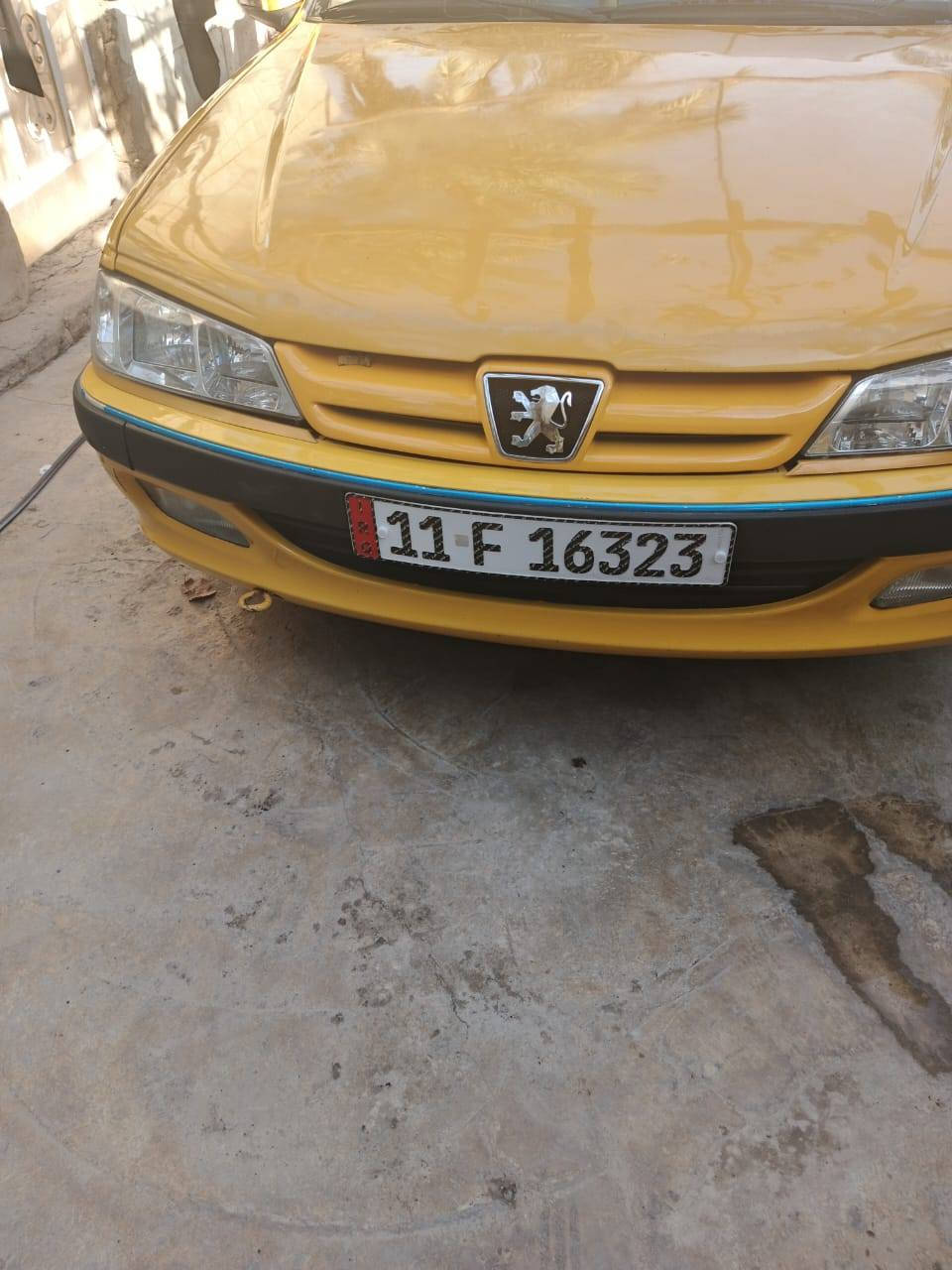 بيجو بارص
2015 
سياره جديده بيها بس هلال الأمامي
بسمي صدر جديد باتري
 مصغره هيه وغرامات
*********** ابو مراد
