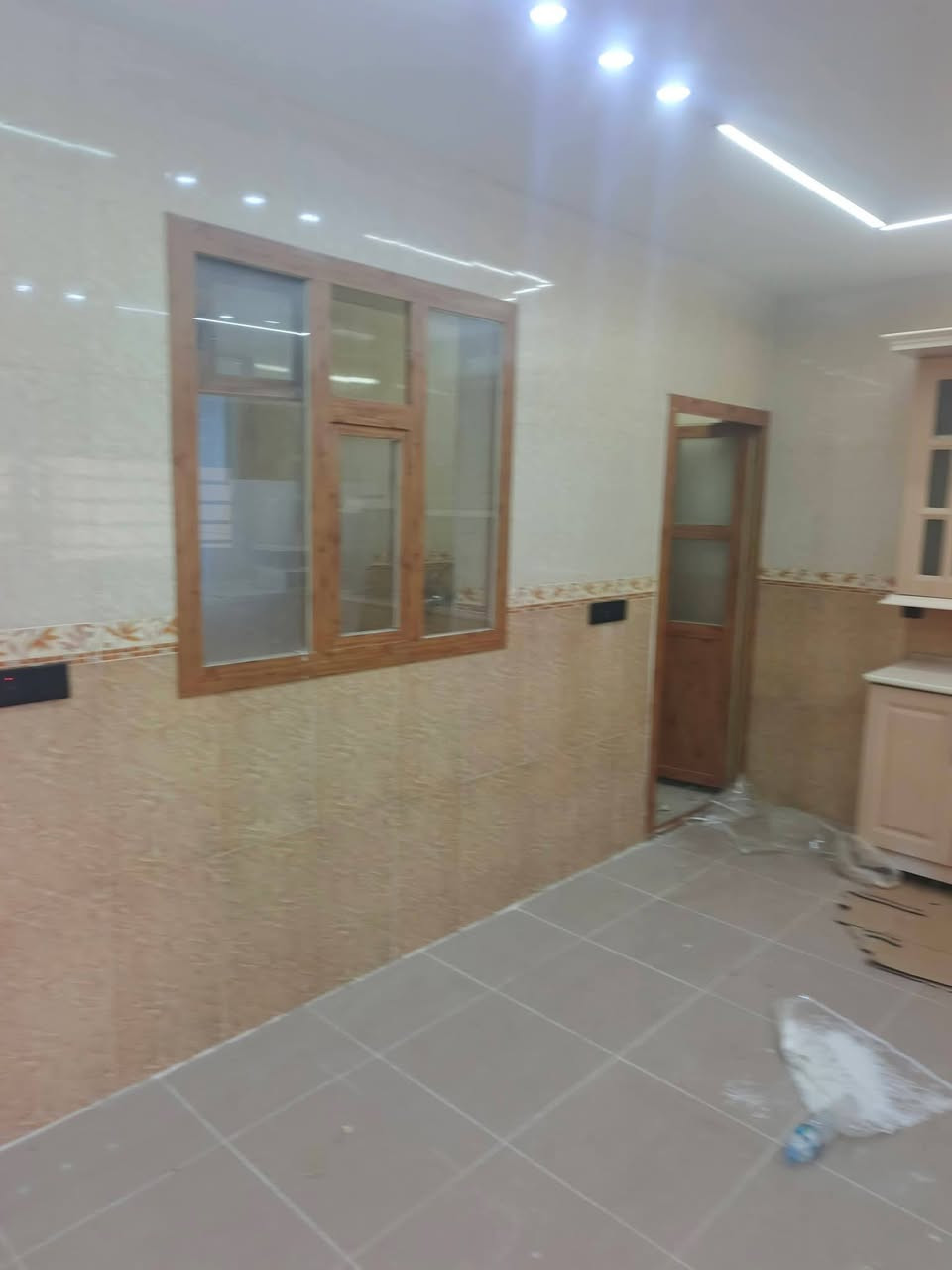 بسم الله للبيع بيت طابقين منطقة بكرة جو الجديدة💗💗 مقابيل الحديقة بسعر مناسبة جدا مستعجل 200م 10*20 الارضي غرفتين وصالة ومطبخ وصحيات وخطار واستقبال وهول داخلي درج خارجي طابق الثاني غرفتين وصالة ومطبخ وصحيات وخطار واستقبال وهول داخلي وطابق الثالث غرفه نوم    عندي بيوت للبيع جميع أنحاء سليمانية واطىرافها 💗💗💗
***********
بسم الله للبيع بيت طابقين منطقة بكرة جو الجديدة💗💗 مقابيل الحديقة بسعر مناسبة جدا مستعجل 200م 10*20 الارضي غرفتين وصالة ومطبخ وصحيات وخطار واستقبال وهول داخلي درج خارجي طابق الثاني غرفتين وصالة ومطبخ وصحيات وخطار واستقبال وهول داخلي وطابق الثالث غرفه نوم    عندي بيوت للبيع جميع أنحاء سليمانية واطىرافها 💗💗💗
