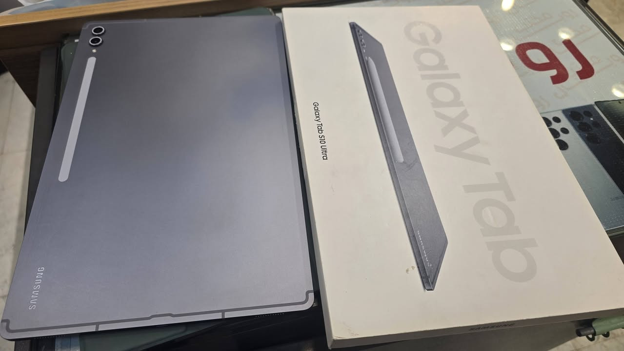 تاب اس ١٠ الترا ذاكره 256 
بيع او مراوس 

متوفر توصيل 

العنوان ديوانيه شارع المصورين مكتب رويال للاتصالات قرب مصور سومر 
رقمي للاستفسار ***********
