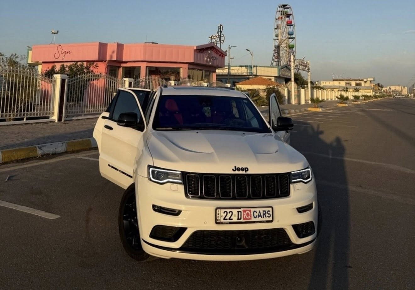 بسم الله الرحمن الرحيم
السلام عليكم 
Jeep s2022خليجي السياره فول مواصفات معروفه مواصفاتها فول 1/1للاخير السياره ونضيفه....
الكاميرا الخلفية
سقف بانورامي
صندوق كهربائي
كاميرا 360
مستشعر وقوف
فتحة السقف
بصمه
حساس المطر
شاشة
التعرف على إشارات المرور
التحكم التلقائي في درجة الحرارة
نظام فرملة الطوارئ
8 وسادة هوائية
مصابيح زينون الأمامية
المصابيح الأمامية ليد
عرض المعلومات على الزجاج الامامي
ندفئة مقود القيادة
إنارة محيطية
أبل كاربلاي
مقاعد تدليك
التشغيل عن بعد
4x4
رادار
شاحن لاسلكي
أوتو بارك
الكانتارا
نظام تعليق هوائي
كشافات ضباب
وضع القيادة
نحذير مغادرة المسار
نظام إلغاء الضوضاء
التحكم الإلكتروني في الثبات
حذير من الاصطدام الأمامي
مرايا جانبية تدفئة
مثبت السرعة التكيفي
خطوات جانبية
صندوق بدون استخدام اليدين
زر التشغيل
الضوء العالي التلقائي
تحكم التكييف التلقائي
خطافات السحب
حساسات ضغط الإطارات
رؤية ليلية
نظام تنبيه السائق
ما

التحكم على المنحدرات
تبريد المقاعد
ندفئة المقاعد

مرايا جانبية كهربائية

مراقبة النقطة العمياء

نظام المفتاح الذكي

نظام بدء التشغيل
مانع انزلاق
مكان السياره الفلوجة للتواصل ***********
سعرها 39,500$وبيها مجال بسيط مكفولة من الصبغ والتبديل سونار مرفق وياها بالصور
