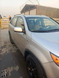 سورنتو • ٧ راكب • ٤ سلندر