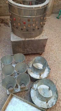 أغراض محل دجاج للبيع كلهم ب 400 إذا إذا اريدهم اتصل عليه رقم 077404047...