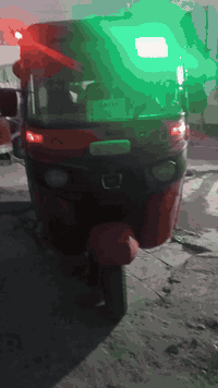 سلام عليكم تكتك للبيع 18 رقم وسنوية تكتك خير من الله مال جناي  اي ينقص مابيها كهربايات كله تشتغل مكاني كماليه بل معوقين سعر 4700 وبيها مجال رقمي ***********
