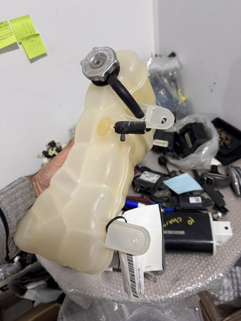 وصول دبات ماي جارجر اوباما جالنجر 
أصلية زيرو
قطعة أصلية 100% بحالة زيرو ونظافة عالية.

✔️ المميزات:
 • دبة أصلية وكالة
 • حالة زيرو بدون استعمال
 • جودة عالية وعمر طويل

📦 التوصيل متوفر لكل المحافظات.
💳 الحجز يكون بتحويل عربون على الماستر كارد.
🚚 التوصيل خاص للحفاظ على القطعة وسلامتها.

للاستفسار والحجز راسلنا خاص أو واتساب
***********
