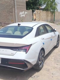 كفاله عامه بدون صبغ تبديل بارد محرك 2000.  مرقم  بغداد  عداد  ٤٠ ألف  ...