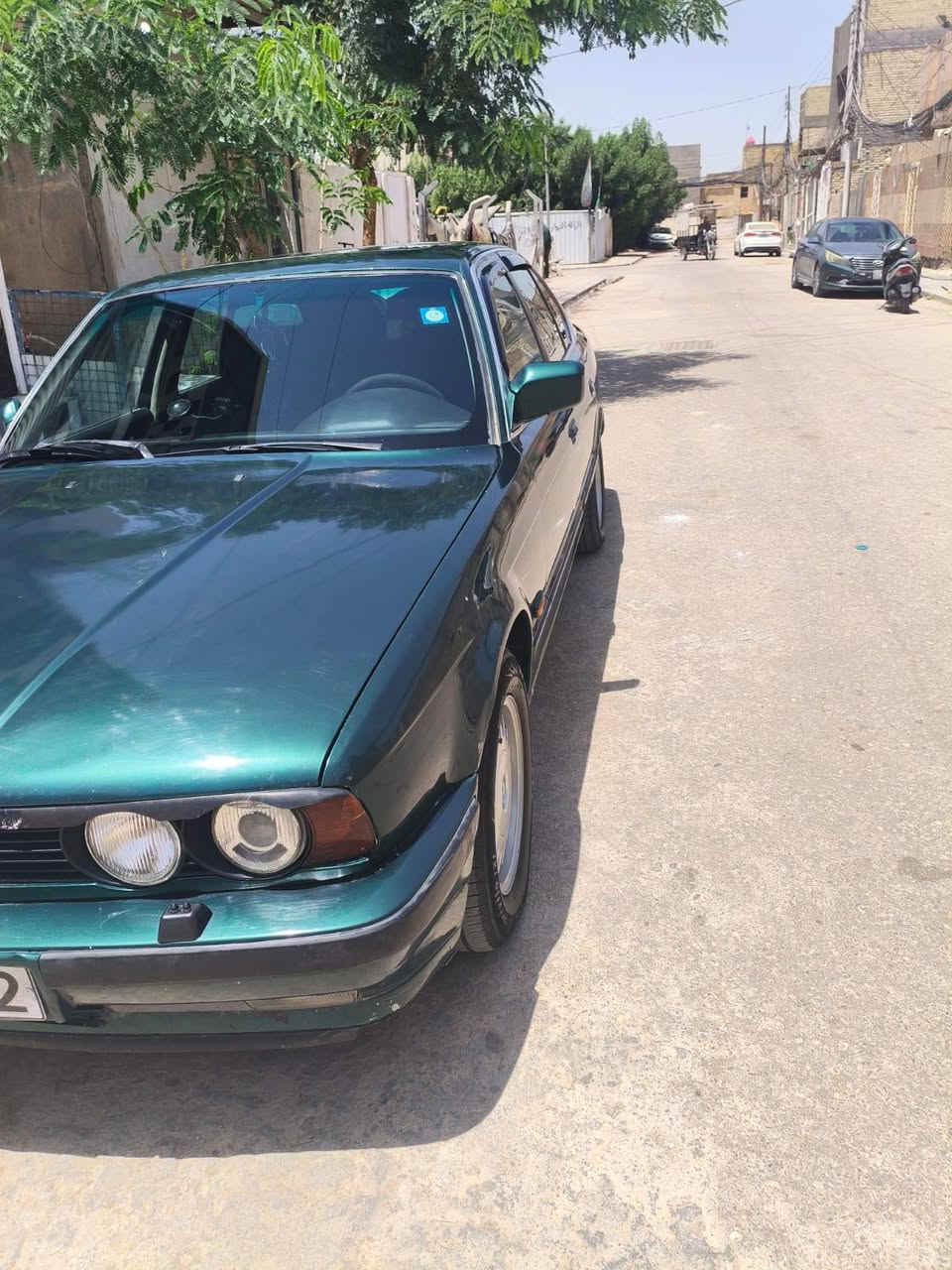 سلام عليكم سياره للبيع بي ام 500سياره مصبوغة عام للجماليه مكفوله من الضربه كير عادي مكينه 28تبريد ثلج كهربائيات كلهة شغاله تايرات جدد حداديه جديدة سيار ماذب عليه ألف دينار مكانه النجف راعيه ايريد مداور عليها غرامه 500الف ينزلن من السعر سعره60 مجاله قليل مكلف بل النشر رقم صاحب السيارة متوفر واتساب ***********
