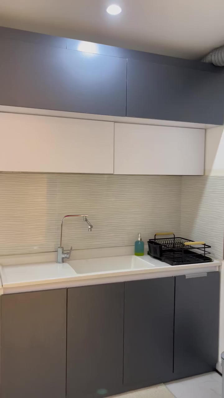 کەوانتەر ۳.٤م
۱٠ مانگ ئەبێ دروست کراوە، زۆر تازەیە 
٤٥٠،٠٠٠ سلێمانی
***********
