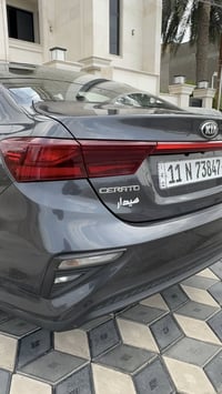 ‏سلام عليكم كيا سيرات موديل 2021 عداد المسافة المقطوعة 68 كيلومتر السي...