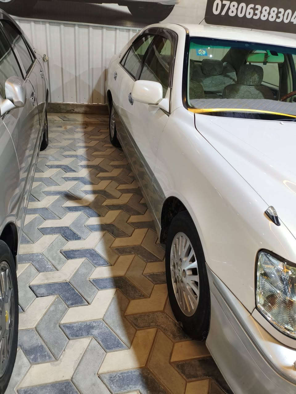 ملكه موديل 2002 3دكم مكينه دي فور كير حداديه تخم تاير
مكفوله من كصه ونقل جثه السياره رقم انكليزي كركوك بسمي سنويه جديده لل 30 السياره موجوده بل النجف    معرض رزاق 
الخزعلي السعر 130 اي استفسار هذا رقمي ***********
