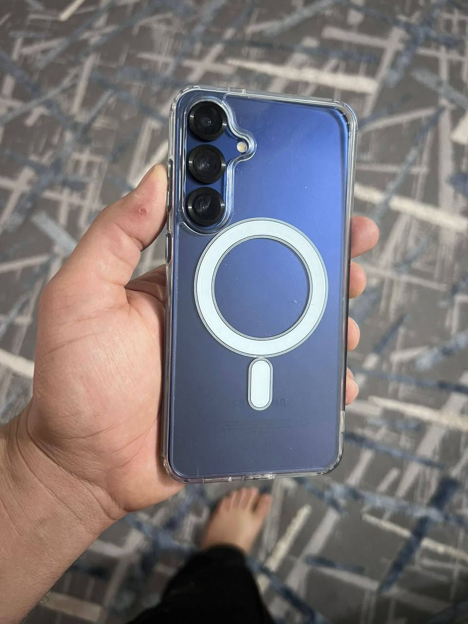 من رخصه الادمن اس25 البلاص شخط مابي كامل ملحقاته لون مميز ازرق معروفه مواصفاته نفس الالترا بس حجم اصغر ويا شاحنه هديه وكفرات ثنين السعر 850 الف وبي مجال بسيط العنوان القاهره قبل جسر البنوك ***********
