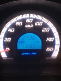 دراجه جيل2 pcx دراجه حلوه يرادله تعديل كفرات فقط البجم مكينه حلوه   صا...