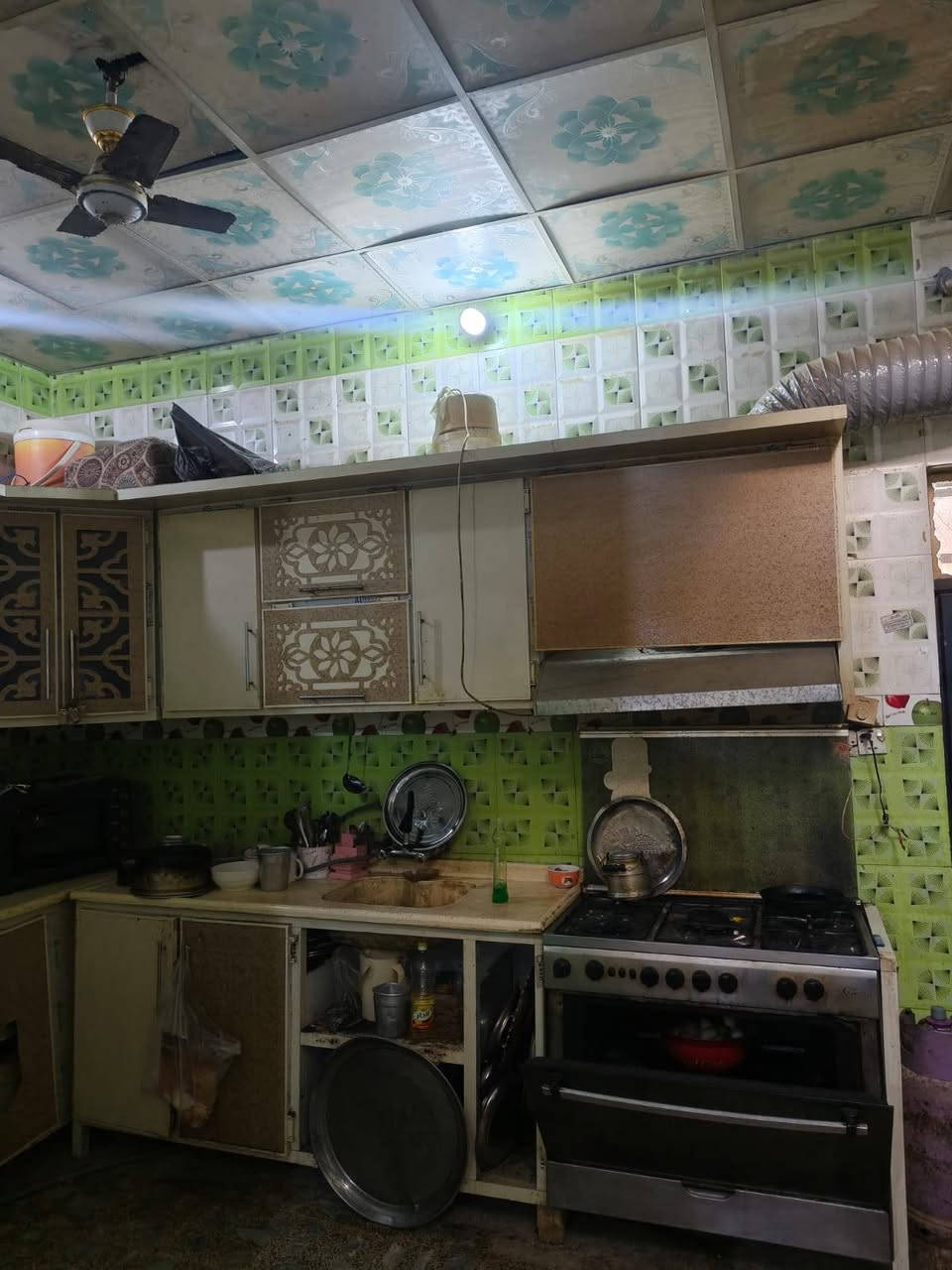 بيت حي نداء رهن  18 رهنه البيت ***********
