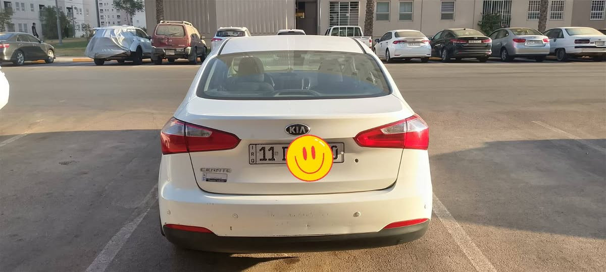 كيا سيارتو ٢٠١٤ مكينة ٢٠٠٠ سيارة بلادية قطعة وحدة فقط بارد ربع جاملغ ايمن الامامي البقية بلاد مكفول ماشية ١٢٠ اتصال فقط  ‏‪***********‬‏ بغداد سعر ١١٧

