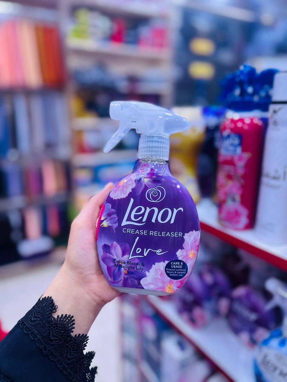 اليوم عرضنا حاجة جديدة 👍
مزيل التجاعيد من لينور🩷
يزيل التجاعيد دون عناء الكي، مثالي للملابس والفراش.

فقط قم بالرش و قم بإزالة 
👈 طريقة الاستخدام : 🔹يُرش بخاخ لينور على تجاعيد الملابس👖 والمفروشات ثم يُنعم بصورة يدوية🖐 أو تُعلق الملابس🧥 وتُرش من البخاخ ثم تُنعم وتُسحب قليلا للاسفل لازالة التجاعيد وتُترك لتجف قبل ارتدائها ويعطي الملابس رائحة زكية متوفر بي اربع نكهات 
حاجة منظمة 👌


**إذا كنت صاحب هذا الإعلان وتريد حذفه لأي سبب، رجاءا أرسل رسالة إلى الدعم الفني**