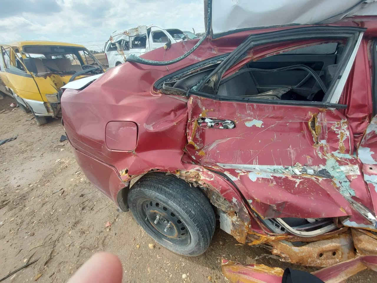 يا الله اوبترا رقم قادسيه السياره مسويه حادث الرقم انجليزي مداور ثاني يوم سعر السياره 15ورقه بيها مجال العنوان حله البكرلي***********
