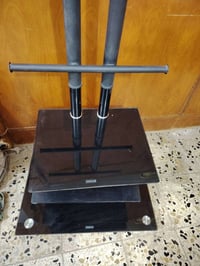 ميز • نظيف • النجف