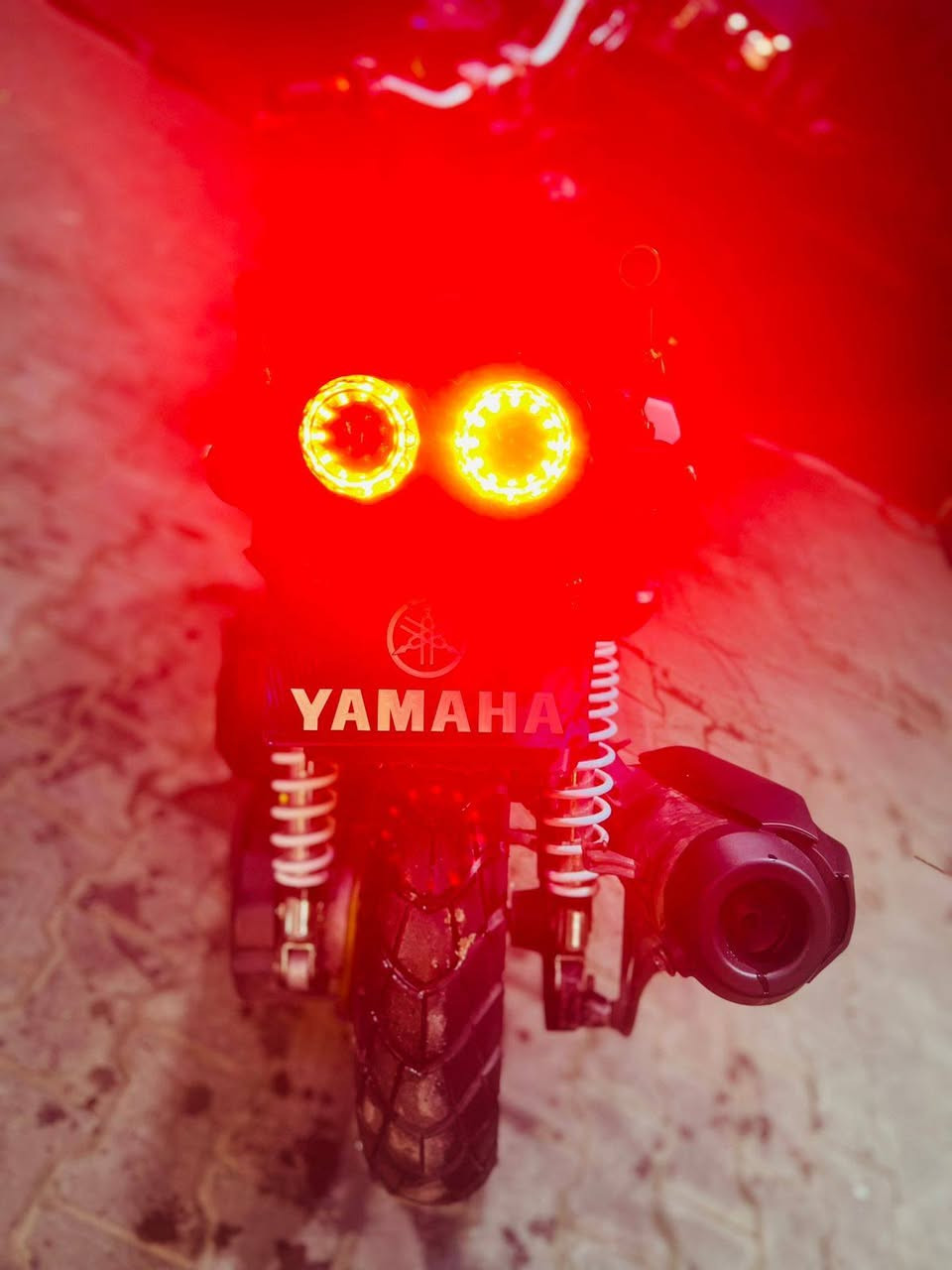 السلام عليكم جبلي بل كارتون مكينته متنسمع كاملة عل اخير كهربائيات كله شغالة مال جني سعره 800 وبيه مجال للطيبين مكاني بغداد حي اور او مدينة ***********رقمي
