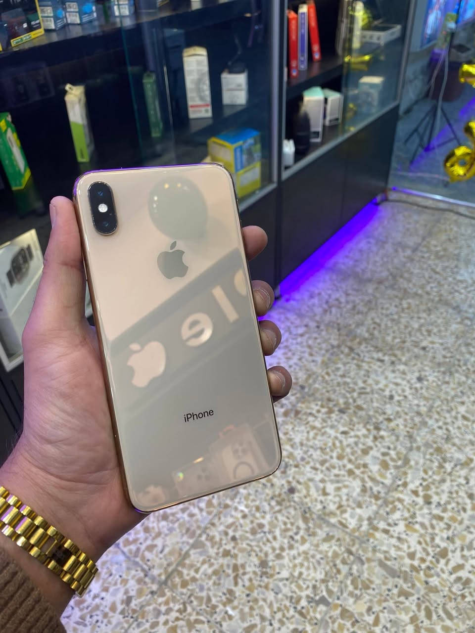 جهاز للبيع اكس ماكس
مبدل بطارية 100 فيس ايدي متوقف 
جهاز نظافة 100% ذاكرة 256 
كلة شغال اي عيب مابي 
السعر 220


**إذا كنت صاحب هذا الإعلان وتريد حذفه لأي سبب، رجاءا أرسل رسالة إلى الدعم الفني**