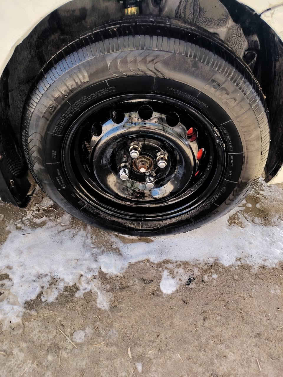 السلام عليكم» ويل عادي» حجم 14»البيع 
الوياله جدد وصبغه جديده 
وتايرات نص عمر» مكان السماوه
***********
***********
