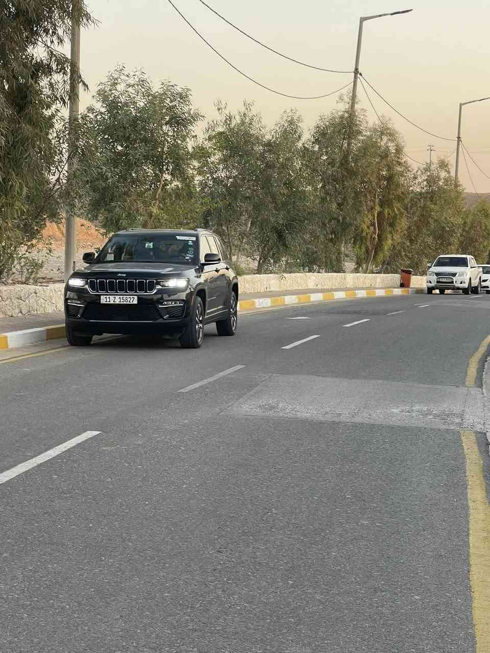 السلام عليكم للبيع

جيب لمتد هايبرد

موديل 2024

مواصفات فول 

بنوراما 

قبق جنطه كهرباء

رادارات 

كامره حساسات 

بيه بعد هواي مواصفات 

سياره جديده مابي اي نقص

السعر 310 . بيه مجالً

 بيه فقط بار مكان 

الاتصال ع الًرقم ‭٠٧٧٢ ١٦٩ ٧١٠٩‬
