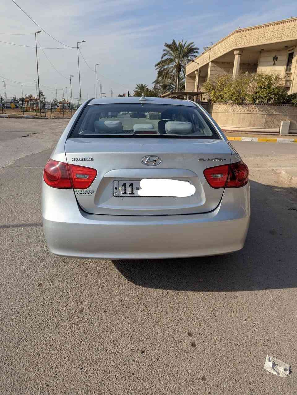 الانترا مديل ٩ وارد أمريكي
محرك ٢٠٠٠ 
رقم بغداد انكليزي (باسمي )
سيارة جاهز اي نقص ما بيها 
سعر : ٩٦ 
مكان: بغداد 
رقم : ***********
