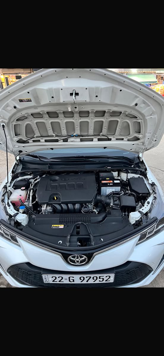 السلام عليكم كورلا خليجي للبيع
موديل 2024 

ماشيه 21 الف كيلو السياره ضمان 

فول مواصفات 

بصمه 

فتحه

شاشه تبريد قطعتين السياره مكفوله من كلشي 

للتواصل ***********
