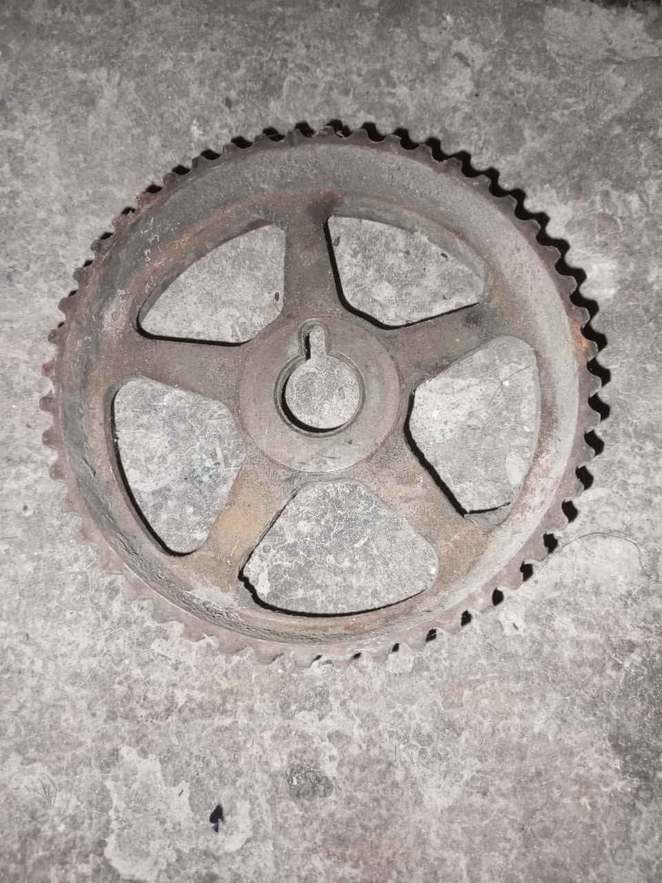 السلام عليكم من رخصت لادمن المحترم غراض ياباني البيع جمله تصفيه محل ايشي تحتاج أتصل  الرقم الى معرفه لاسعار *********** ملاحظة اني مكلف ب النشر غير موجود على النت
