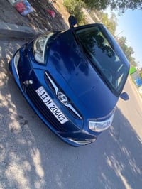 اكسنت 2016 سياره جديده مكينه 1600  حادثه خفيف كلش بدون ايرباك  سياره م...