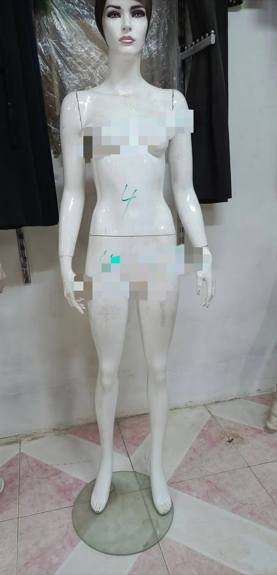 ملكنات نسائي للبيع متوفر كميه
وتساب ‏(***********‏)
