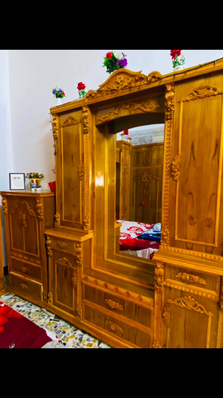 سلام عليكم غرفه خشاب جديده
🔷خشب من هاذه الثغيل الصلي فصال عراقي
🔷سعر💵الغرفه مليون 650وبيها مجال قليل
🔷مكاني الموصل الايمن


**إذا كنت صاحب هذا الإعلان وتريد حذفه لأي سبب، رجاءا أرسل رسالة إلى الدعم الفني**