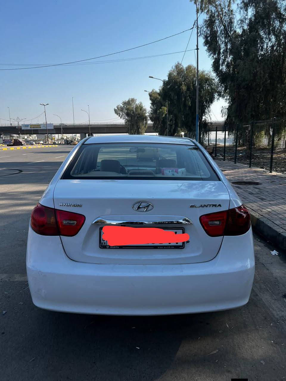 مكلف بل نشر لا تجي خاص

للبيع انترا موديل 2011 السيارة مبدل سستم 
ما عدا بونيد وصندوك ما بدل كير محرك شرط
بلا صبغ ولا معجون شرط التحويل السعر  105
وبيها مجال واذا اكو مراوس بفورتي وينطيك فوق
وهاذا  رقم صاحبها   📱  ***********
