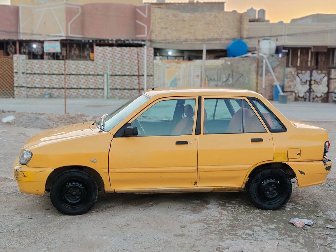 السلام عليكم سايبه منغوليه ٢٠١٣ مصفره هيئه وغرامات تحويل ثاني يوم بيها خياسات فقط وشويه صوت بل محرك  ***********
