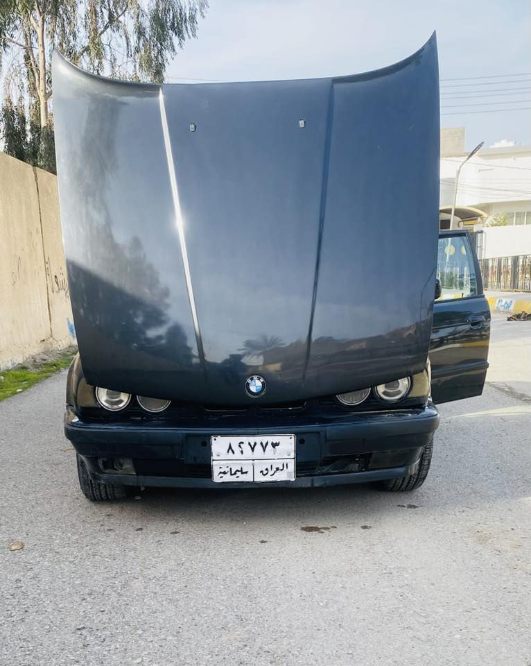 بي ام ٥٢٥ بلاد بجم عريض
يرادلها ترتيبات بسيطه 
عارضها ب٣٩ ورقة وعليها ورقتين غرامه ينزل من سعر 
التفاصيل اتصل ع رقم ***********
