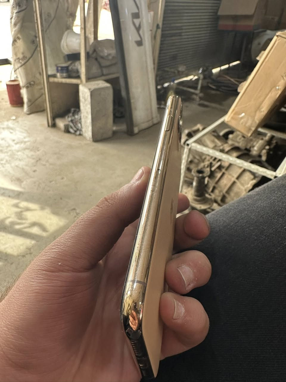 ايفون 11pm max للبيع
لون : ذهبي 
ذاكره : 64
بطاريه : 73 بلادي 
جهاز كل عيب ما بي ع بلاد شرط ما مفتوح كل جسمه بلادي شحن ما يصرف انطي بي ضمان جهاز لوك كل شخط مابي ابيع واراوس فقط ايفون


**إذا كنت صاحب هذا الإعلان وتريد حذفه لأي سبب، رجاءا أرسل رسالة إلى الدعم الفني**