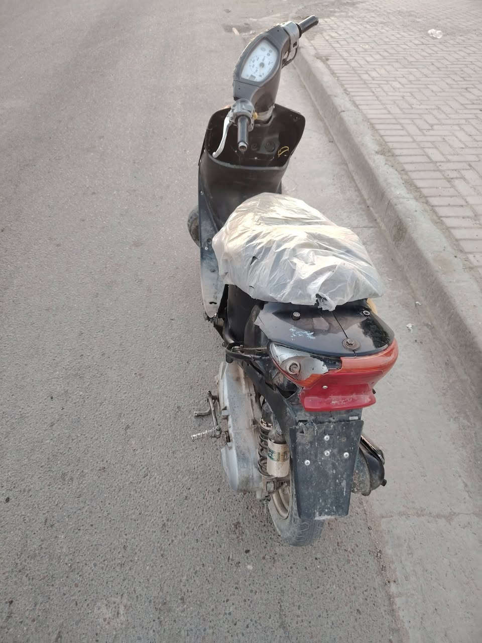 عصفورية شغاله محرك حلو يحتاجلهه شويه ترتيب السعر 100
بغداد الشعب ***********
