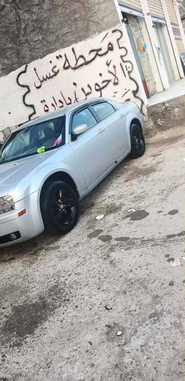 سلام عليكم اوباما البيع موديل8سياره مصبوغه حزام حادثه بمريكه جاملغ امامي سياره كلش جديده سياره مال بيت حداديه جديده تخم تاير كير ومكينه مكفولات سياره والله مال جناي مستعجل على البيع تحويل ثاني يوم السعر 100وبيه مجال بصيط حك الجيه مكان السياره بابل لاستفسار اتصل ***********
