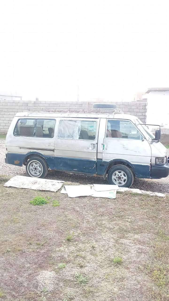 السلام عليكم
للبيع كيا بستا كير محرك شرط معمر جديد ماصار شهر
السياره جاهزه من كلشي
السعر 30وبي مجال شي قليل
رقم كركوك لماني مشروع وطني شرط التحول ***********
مكان السياره الشرقاط اسديره
