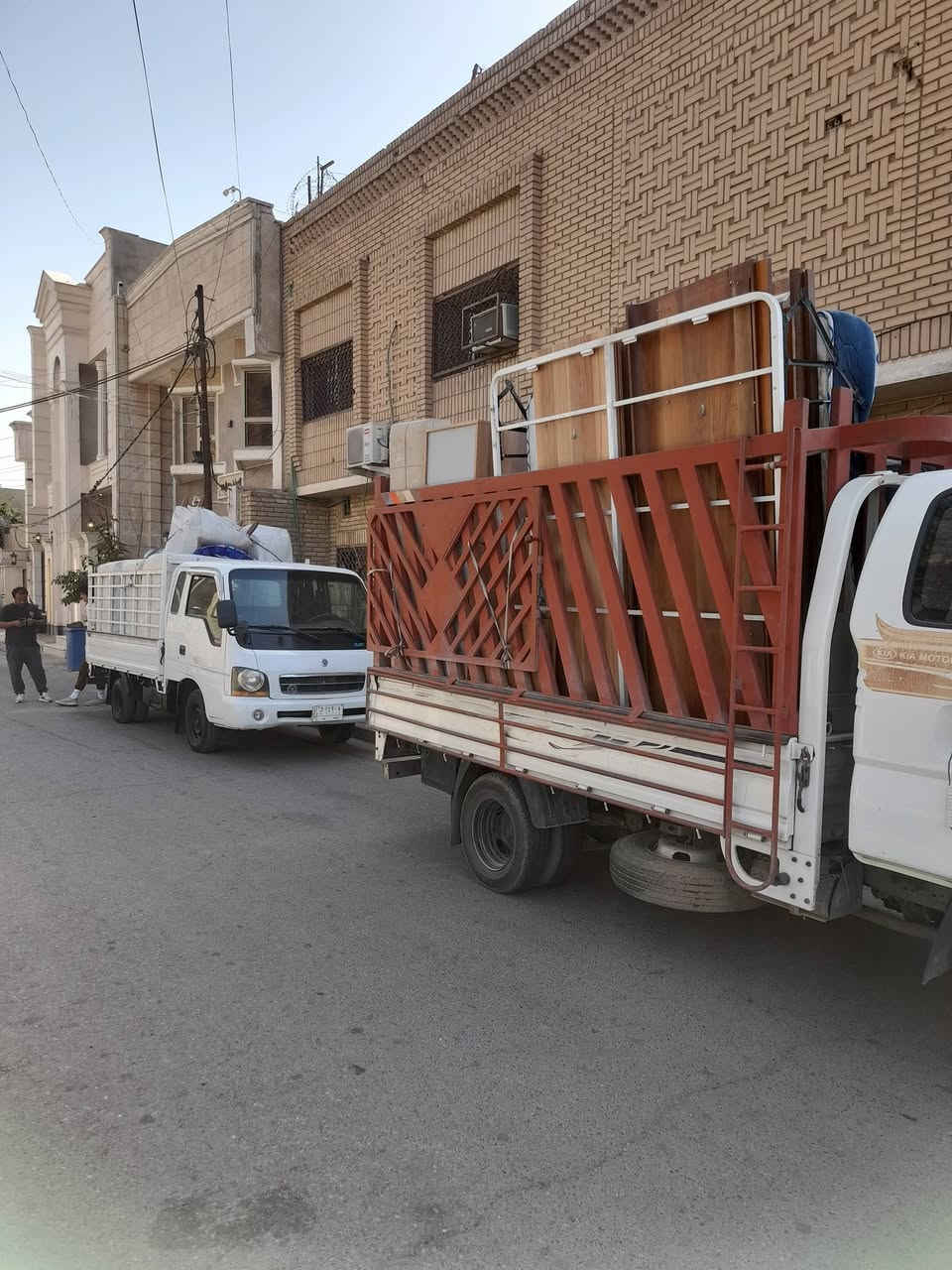 السلام عليكم .. من رخصة الأدمن المحترم .. أعمال ..(شركة الثقه للخدمات) 
#نقل_الأثاث .. فتح و شد جميع الغرف  .. 
***********
***********
يرجى الدخول على الصفحه والكبس على الأعجاب لتصلكم اخر أعمالنا ..تحياتي
#مجمع_أيادي_الكاظميه_السكني💜
