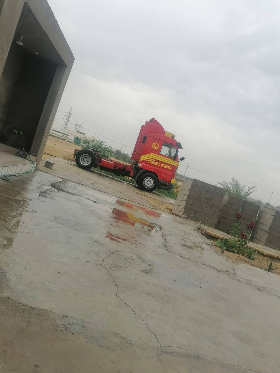السلام عليكم سكانيا ١١٣ كهربائي بس راس صهريج مكفوله مكينه كير شاصي قماره من الصبغ سياره وضع شركه تبريد بلادي حداده بريك هوه كله بلاد تكيال سنتين جي بي اس تصريح امني جاهزه للعمل رقم بصره سنويه لل29 موديل 95  السعر180 وبيها مجال المكان بصره خور الزبير *********** اخوان مكلف بنشر
