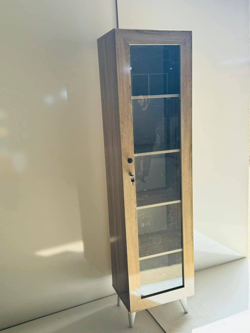 تم التكرار

القياسات
الطول 200 سم العرض 50 سم العمق 40 سم

لوكر للعطور والاكسوارات والجنط
يرهم الى محلات الصيدله
ومحلات الكوزمتك 
ويرهم كنتور للاطفال
الوكر يحتوي على رفوف + قفل + اناره لد حفر
السعر 145 الف
توصيل داخل بغداد  5 اطراف 10 
جميع المحافظات 25 الف 🚚🚛


**إذا كنت صاحب هذا الإعلان وتريد حذفه لأي سبب، رجاءا أرسل رسالة إلى الدعم الفني**