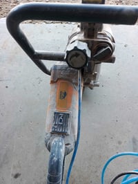 کەتەری دیوار بڕین زۆر خاوێنە یەک خانوی پێ چاکرایە نرخی 120 دولا  07504...