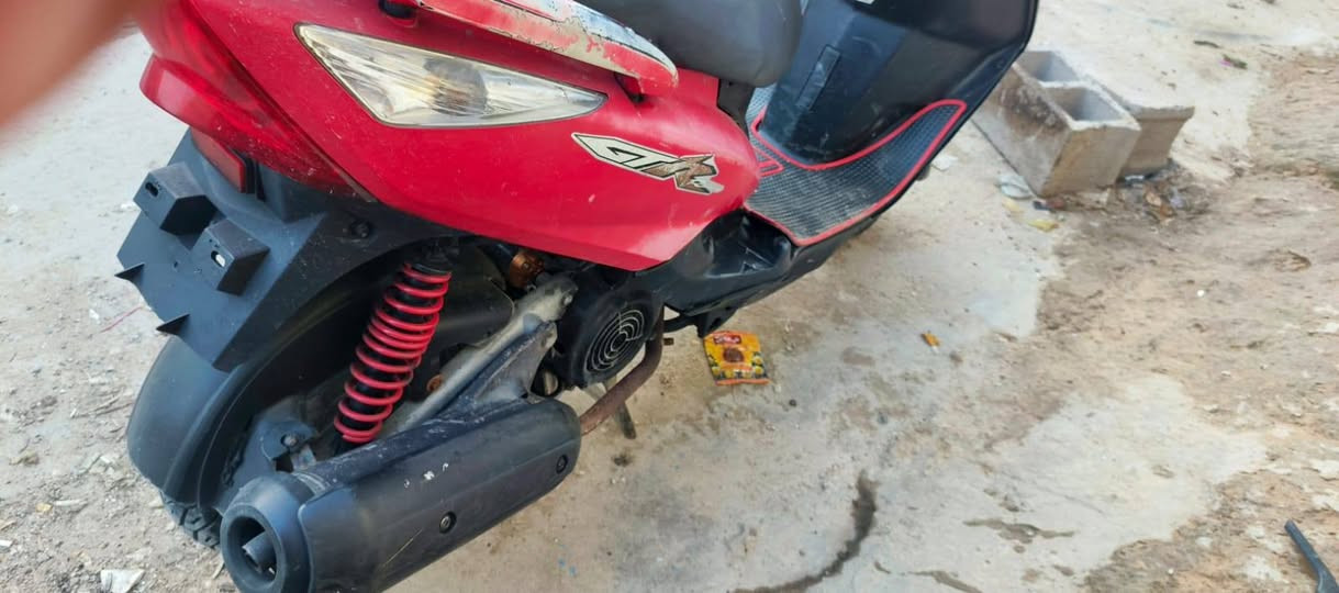 السلام عليكم تحية طيبة تنبيه اخواني واخواتي مكلف بالنشر فقط
دراجه ماكس عداد 140 نظيفه مكينه وكهربائيات كلها شغاله دبل اشاره لايت عالي ناصي تايرات جدد وسريعه للبيع او مرواس السعر 450 وبيها مجال بسيط كفراتها اصليه بيها جراد حلو مال جناي
للأستفسار الاتصال على الرقم ***********
