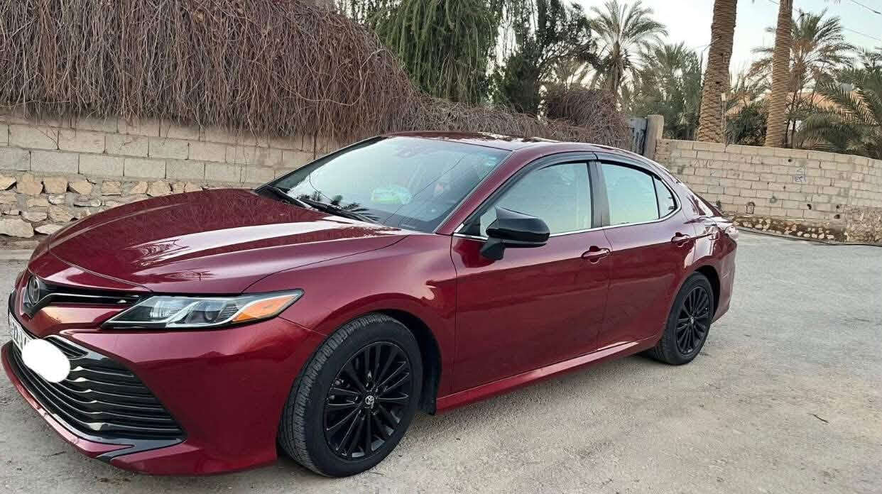 Camry 2019 Le
قطعتين صبغ+قطعتين كلير
حادثها خلفي
بچم امامي كبس 
ماشيه ￼￼￼￼91 ميل

***********

