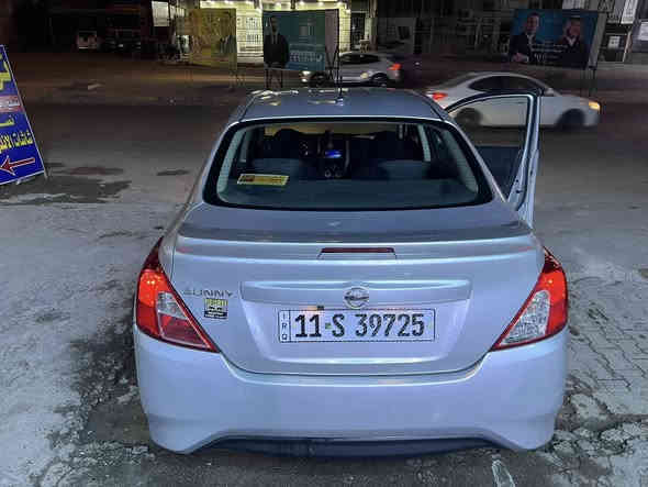 السلام عليكم 
نيسان سني موديل 2023 

السيارة نظيفة  وكلش حلوة تبريد قطعتين وكامرة خلفية واشاير بالمري وسنتر لوك و جامات كهربائية ويدات مال باب نيكل سيارة اعلى مواصفات سني من باركود 

ماشية 66 الف فقط

السيارة ضررها خشم البنيد صبغ وبارد بالجاملغ الخلفي الايمن والامامي الايمن

العنوان بغداد الشعلة
السعر 115
***********
