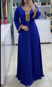 ملابس • عرض محدود