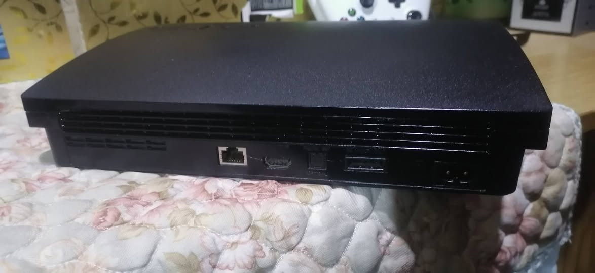 سلام عليكم شباب بلي 3 جهاز نضيف و خير من الله بي 6 العاب بس اجدي عطلان جهاز نضيف كلاش سعره 75 و بي مجال الطيبين *********** وتساب مفتوح مكاني بغداد الشعب
