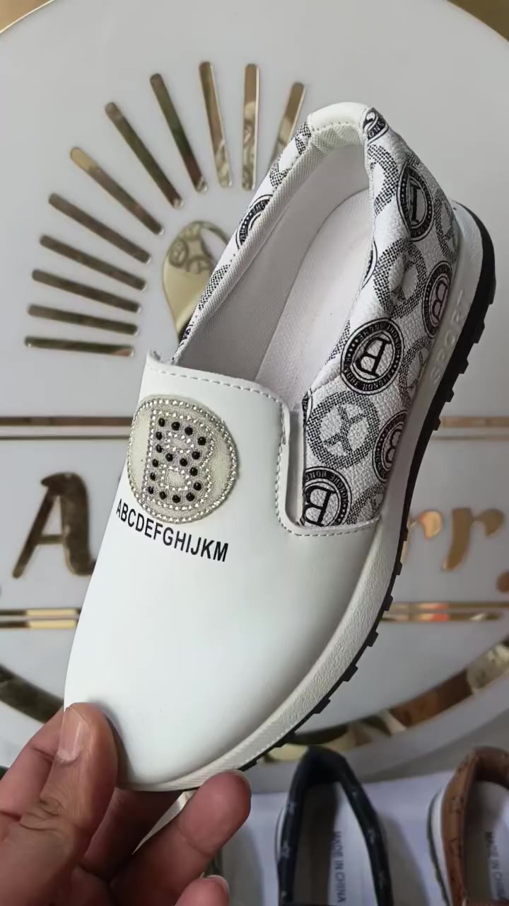 البيع جملة فقط
🚚التوصيل متوفر لجميع انحاءالعراق 🇮🇶
التواصل على الوتساب حصراً  📞 
*********** المبيعات 📞
*********** الاداره 📞
البيع جملة فقط
