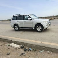 باجيرو ١٤ حبتور مكفوله من حادث ومحرك وكهرباء ابد مملعوب بيه  بيه نقوصا...